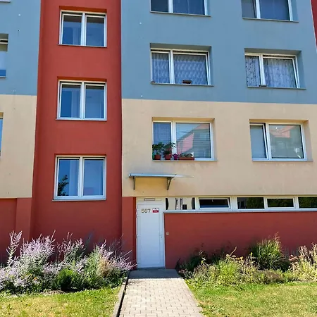 Utulny, Plne Vybaveny V Plane Nad Luznici Tabor